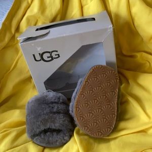 Infant fluff yeah slide